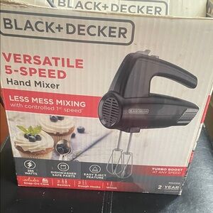 Black & Decker Versatile 5-Speed Mixer